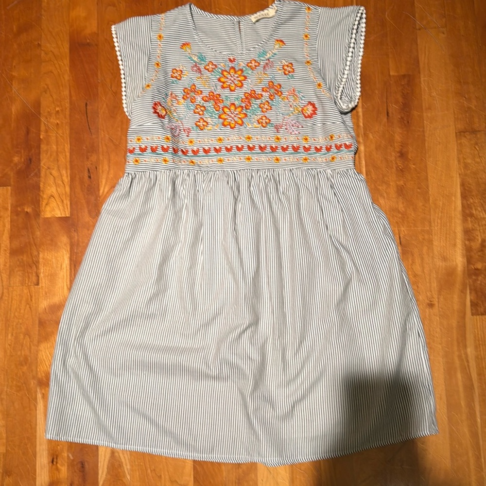 Roolee Embroidered Dress - Women’s Small